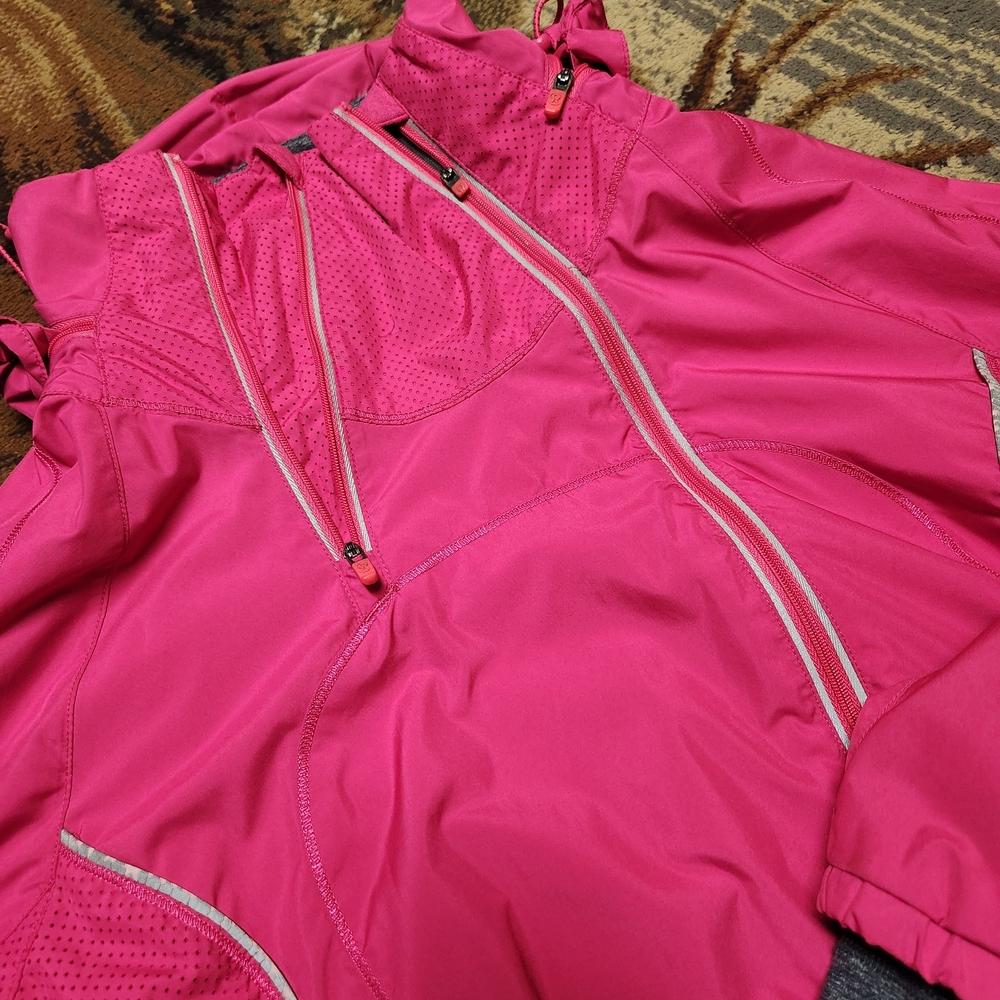 Lululemon Athletica Vibrant Pink  Jacket - Picture 9 of 9